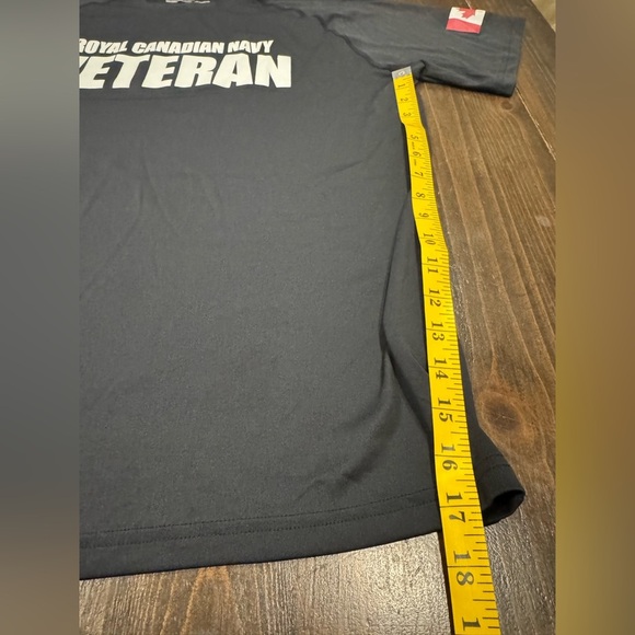 Royal Canadian Navy Veteran T-Shirt - Picture 6 of 6